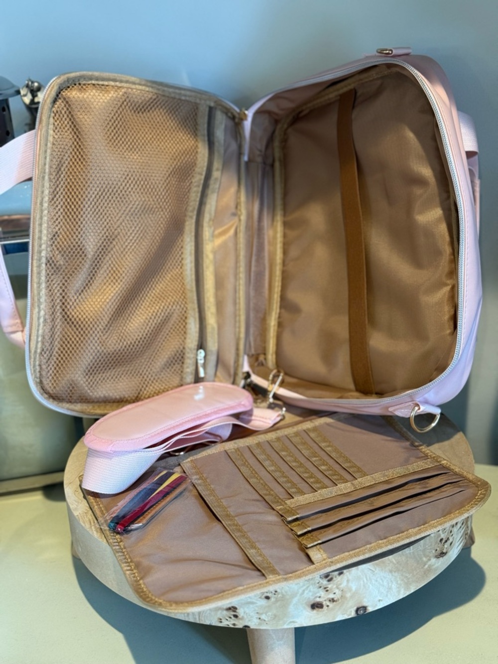 Faux Leather Bible Cover Case with Ribbon Bookmark - Pink - Picture 4 of 5